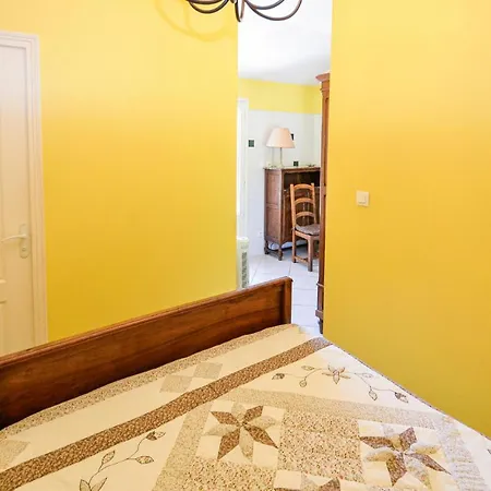 Beautiful In With Kitchen * La Garde
